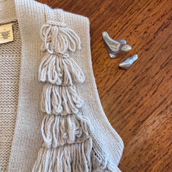 Anthropologie Grey Fringe Sweater Vest Knitted Yarn - Picture 4 of 7